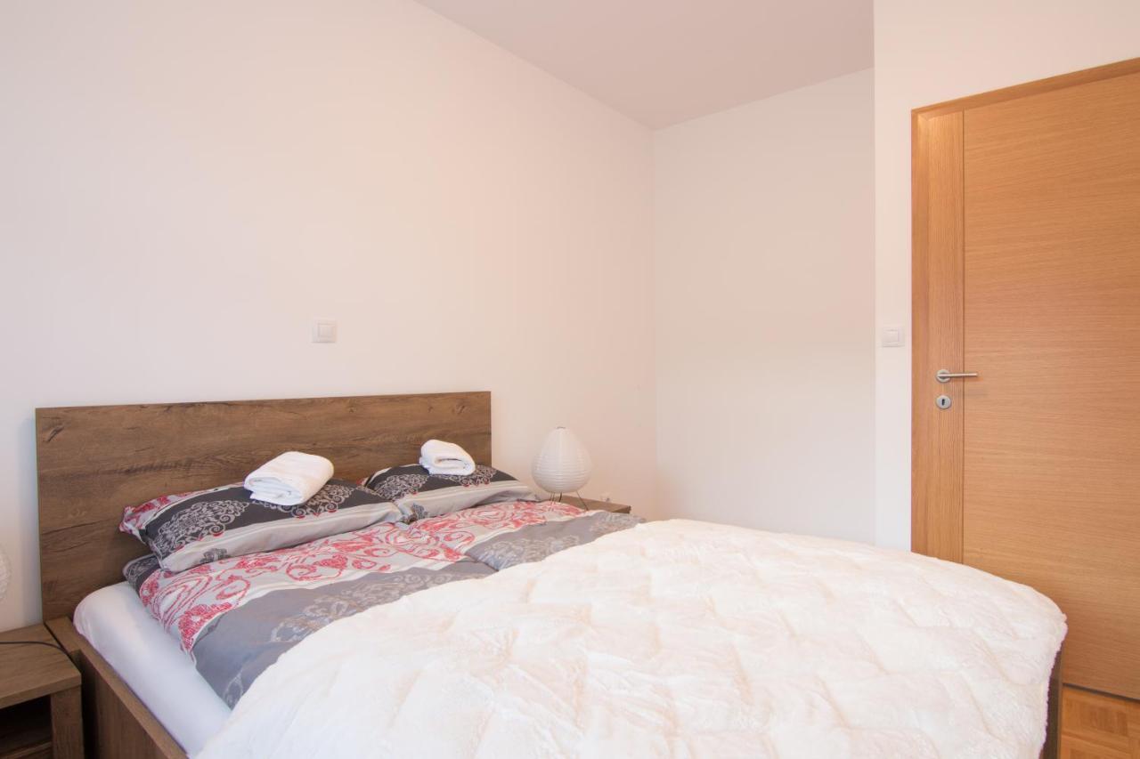 Apartman Carica Visoko Exterior photo